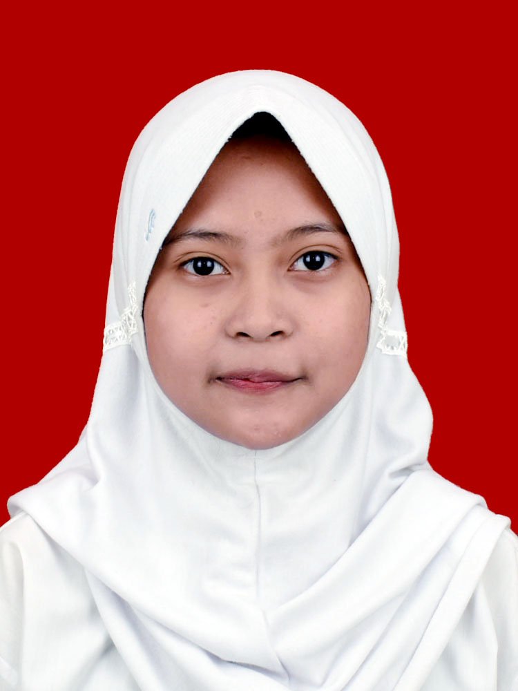 Foto ALYSSA KHARISMA PUTRI